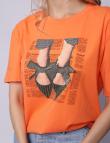 футболка оранжевого цвета с принтом от E-Woman