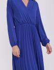 Плиссированное платье с V-образным вырезом Coolples Moda темно-синее