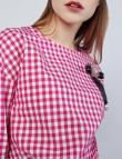 Блуза ONE LOVE с украшением в розовую клетку