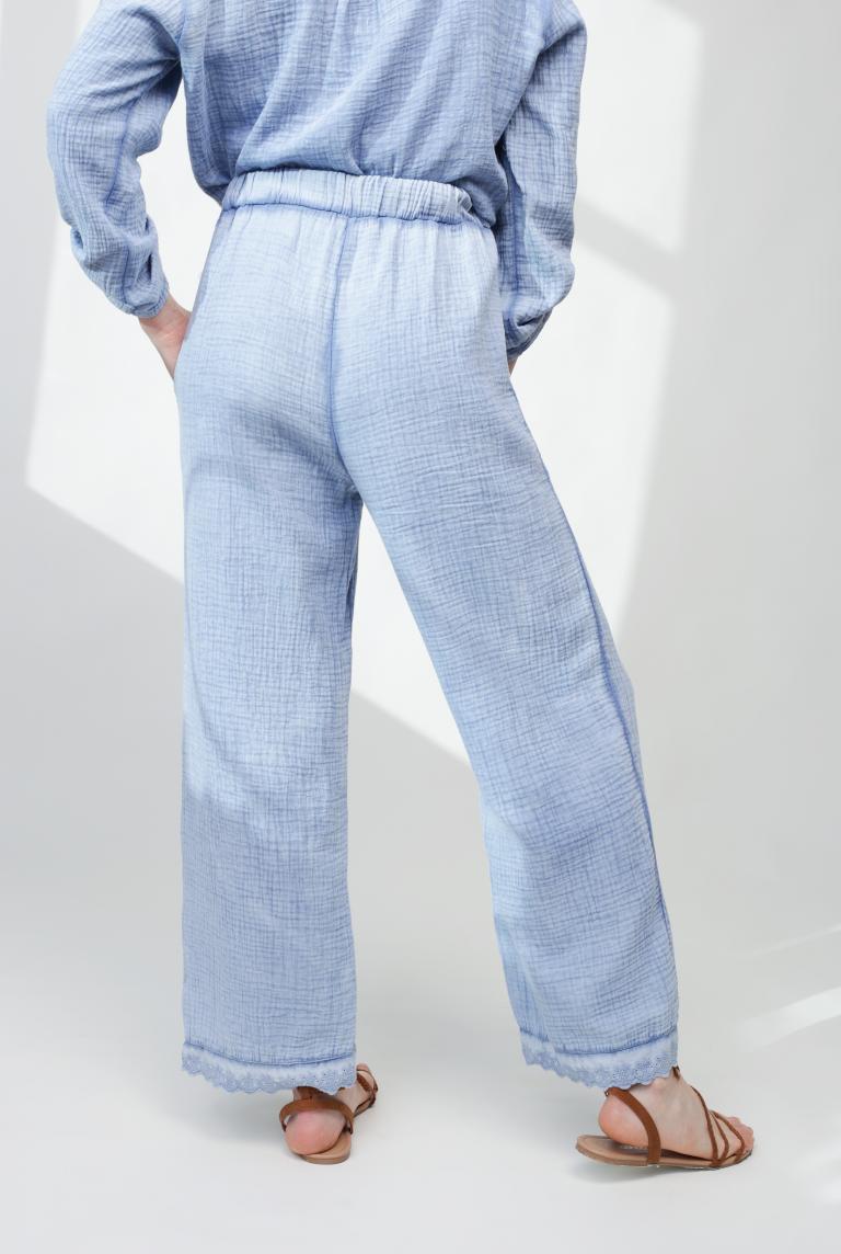 Хлопковые брюки голубого цвета от SODA Coccinella