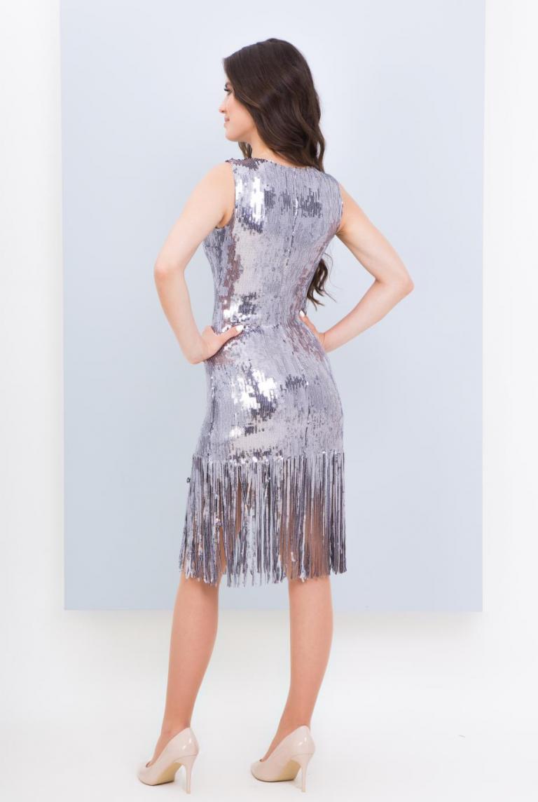Короткое платье с блестящей бахромой серебряного цвета от Anetty