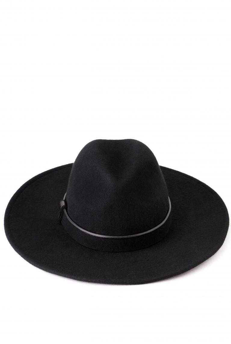 Фетровая шляпа черного цвета от Saint MAEVE